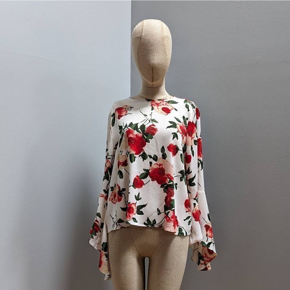 Carmen Marc Valvo Floral Long Sleeve Blouse